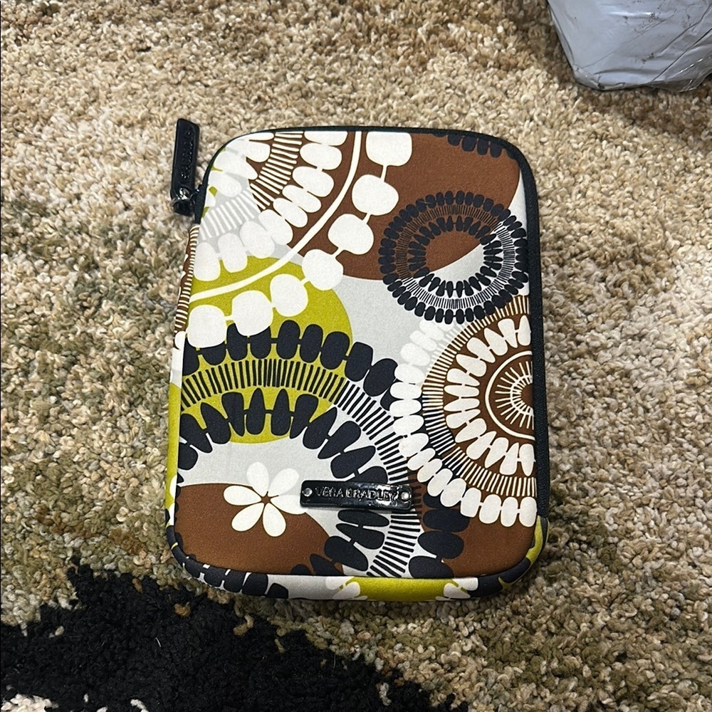 Vera Bradley Cocoa Moss Pattern Designer Tablet Case Travel Pouch NWOT Fall 2013